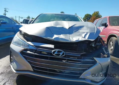 2019 Hyundai Elantra Se из США, поврежденный, VIN 5NPD74LF4KH449031